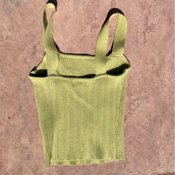 Los Angeles Weekend Green Top - Picture 3 of 5